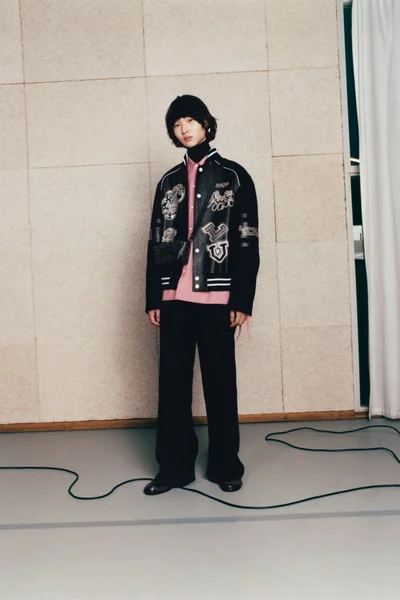 Look 10